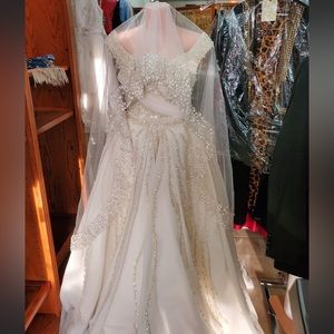 NEW IRAQI WEDDING DRESS PEARLS 👰‍♀️